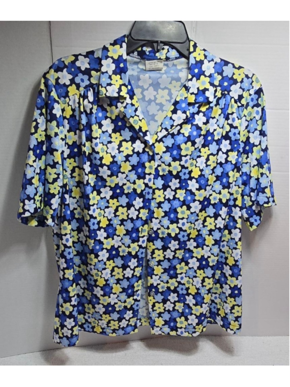 Women's Unbranded Blue Yellow Floral Button Down Shirt Size L